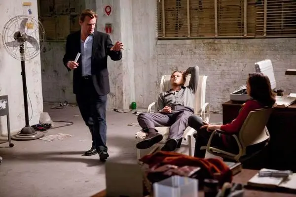 Christopher Nolan on set directing Inception dream sequence.